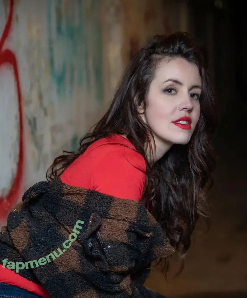 React GirlsYT nude photo #0240 (chinglishreactions / imon_Snow)