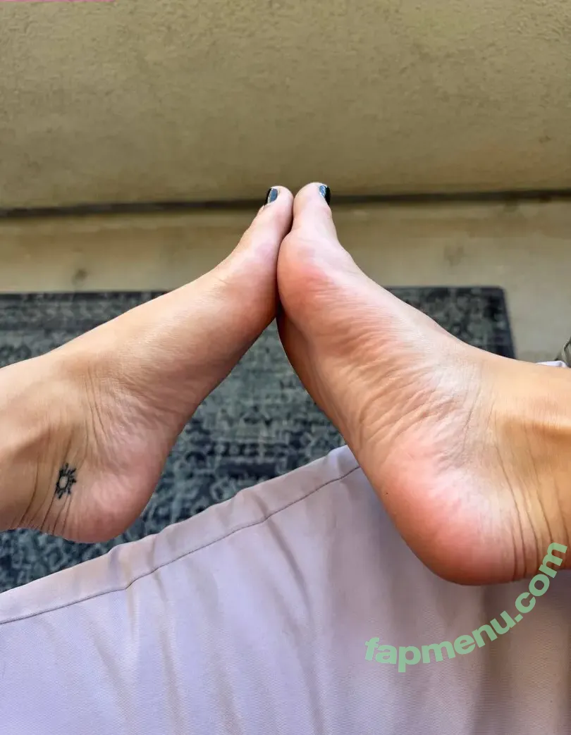Reagan Campbell nude photo #0172 (reagzcampbell)