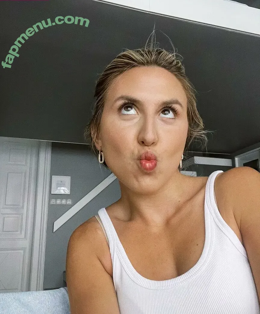 Reagan Conrad nude photo #0002 (reaganconrad)
