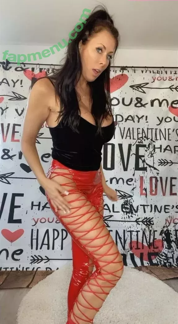 Reagan Foxx nude photo #0185 (TheReaganFoxx / reaganfoxx_143)