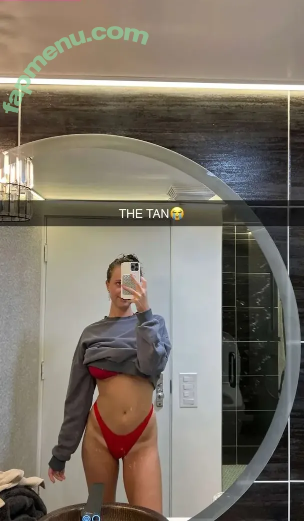 reaganyorke nude photo #0003 (reagan.yorke)