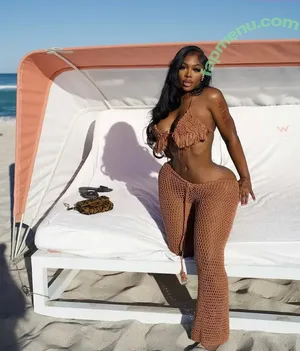 Realbellanuetch nude photo #0015