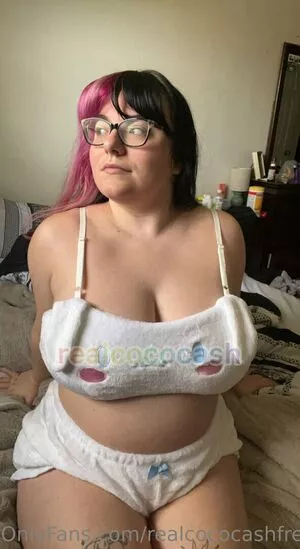 realcococashfree / curlycraftycontent nude photo #0007