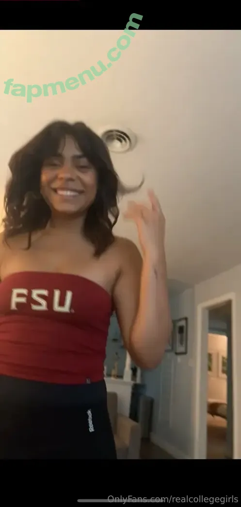 realcollegegirls nude photo #0045 (real.college.girls)