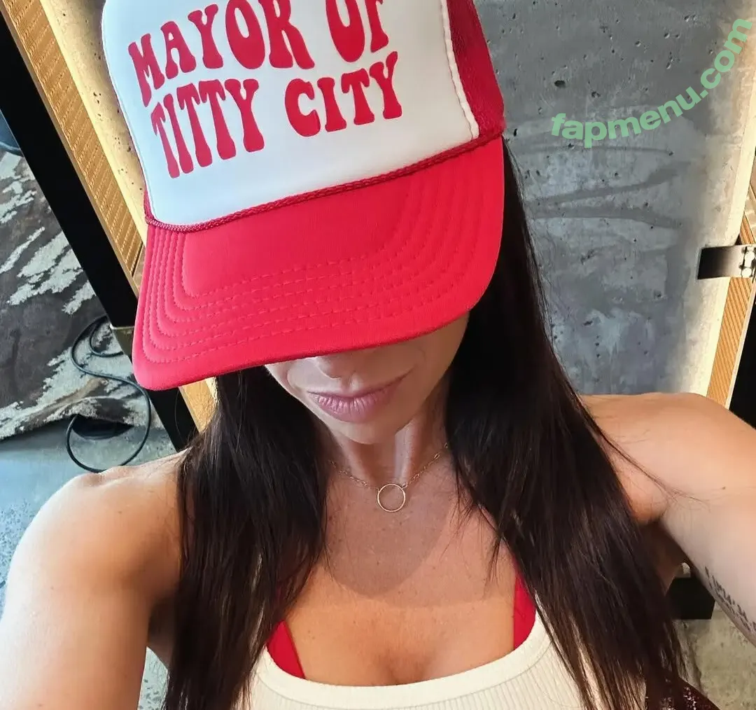 RealHotWifeVIP nude photo #0007 (realhotwife / the.real.hot.wife)