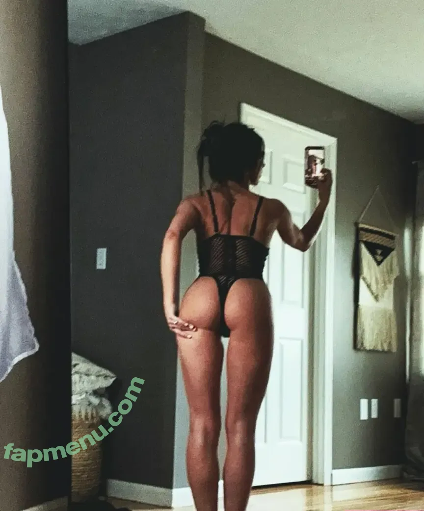 RealHotWifeVIP nude photo #0022 (realhotwife / the.real.hot.wife)