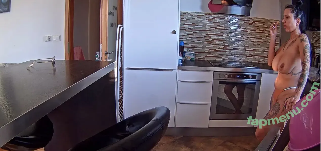 Reallifecam nude photo #0451 (Reallifecam)