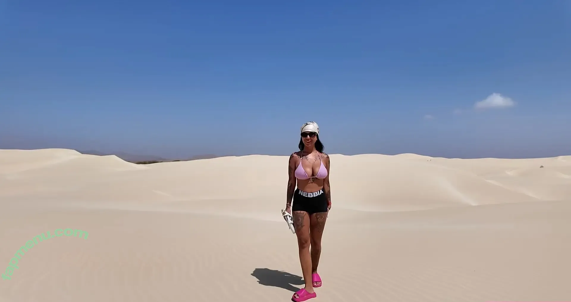 Reallifecam nude photo #0496 (Reallifecam)