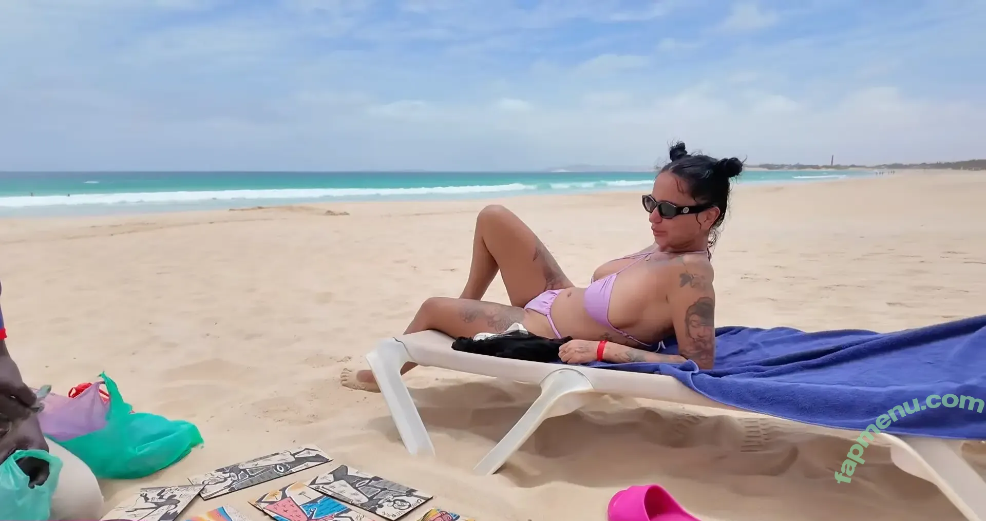 Reallifecam nude photo #0514 (Reallifecam)