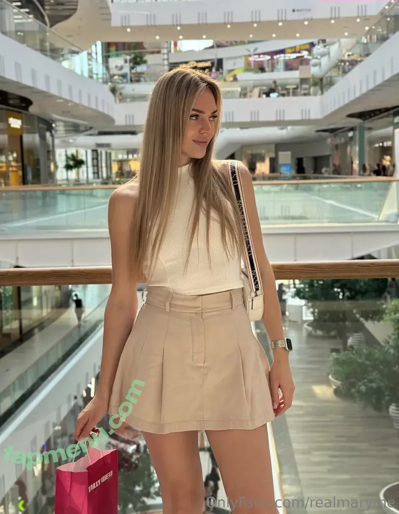 realmaryme nude photo #0011 (mariememusic)