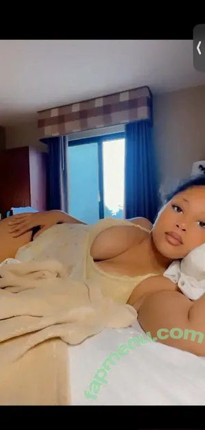 realnaasty / realnae nude photo #0002