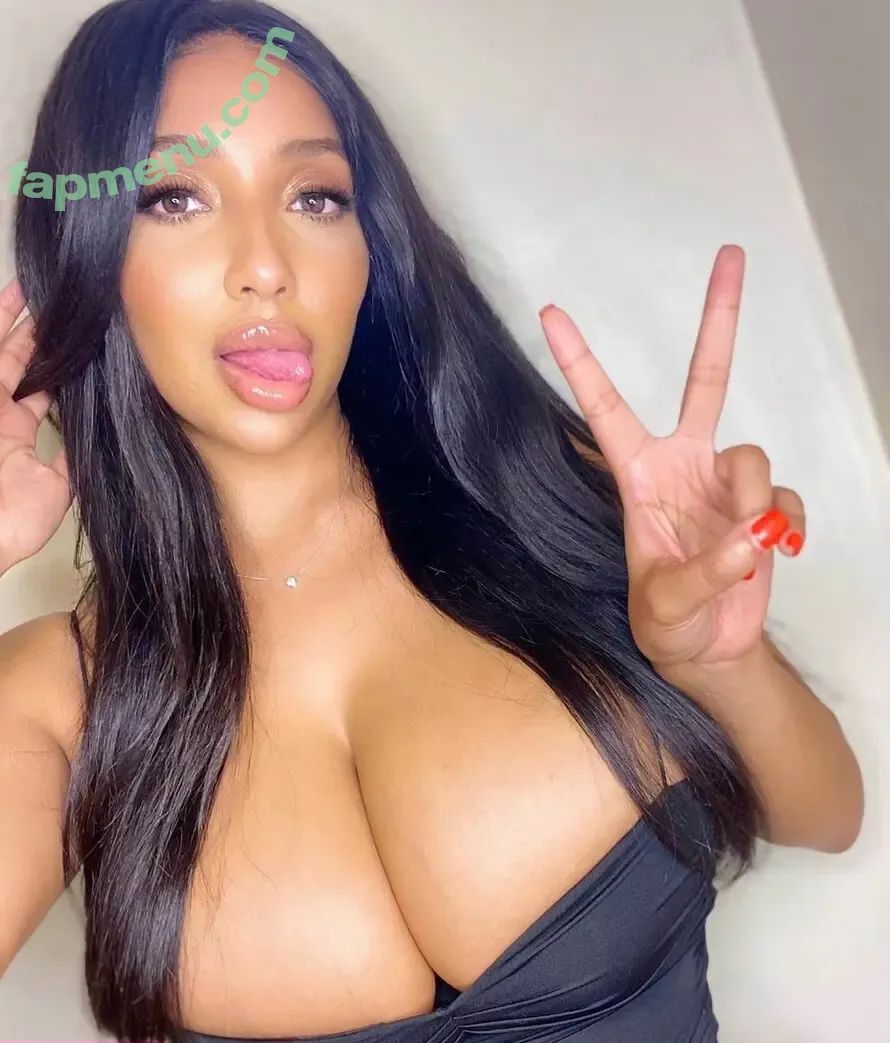 Realnims nude photo #0022 (Shayliving)