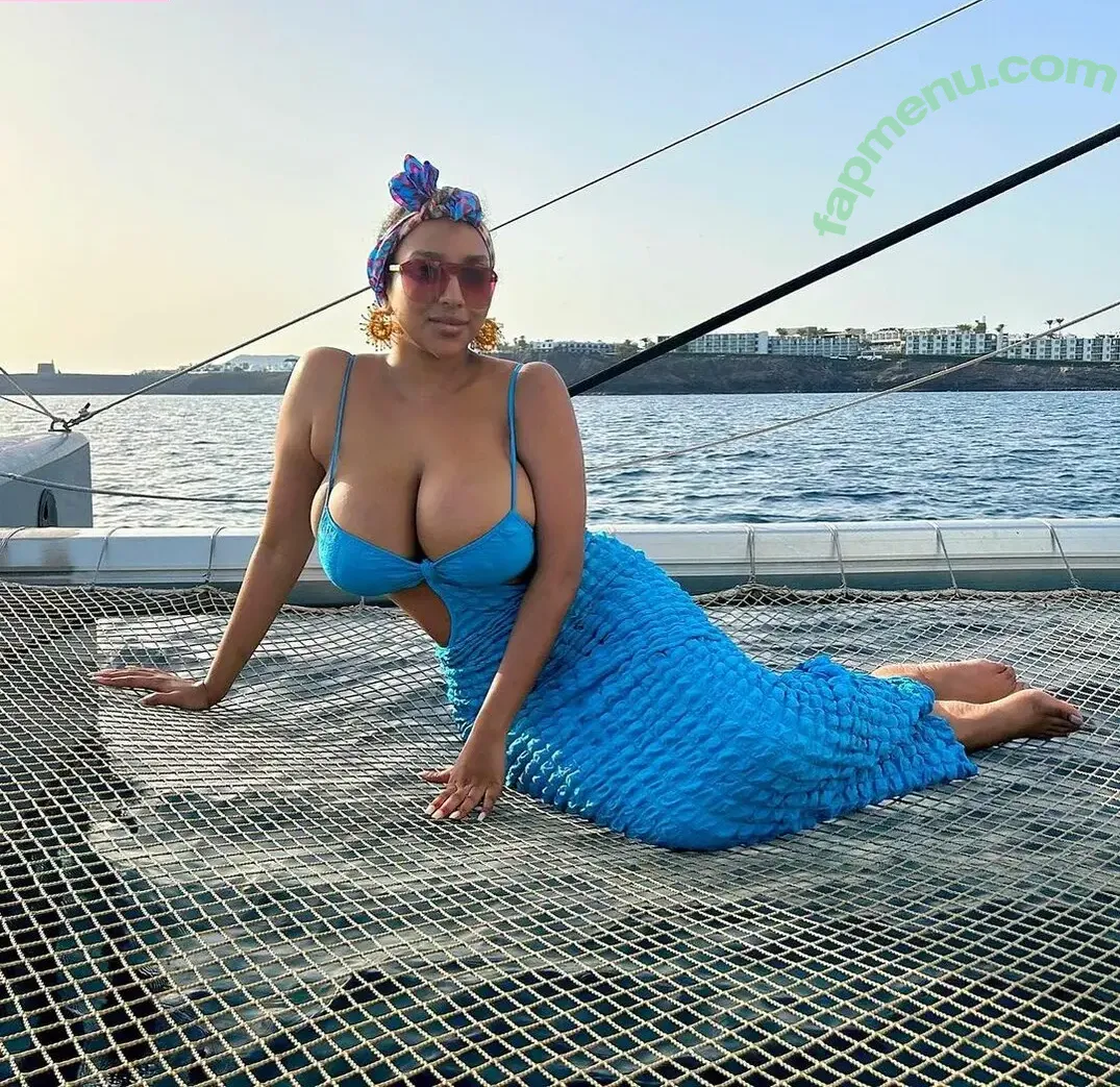 Realnims nude photo #0034 (Shayliving)