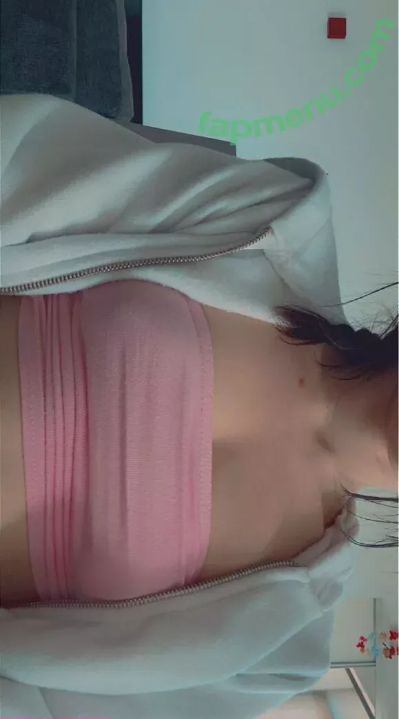 realpollypocket nude photo #0005 (pollypocket.official)