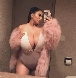 realroses / roserayy nude photo #0026