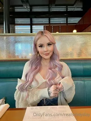 realsindyday / realsindyy nude photo #0177