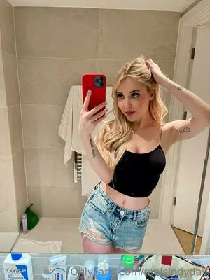 realsindyday / realsindyy nude photo #0289