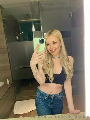 realsindyday / realsindyy nude photo #0408