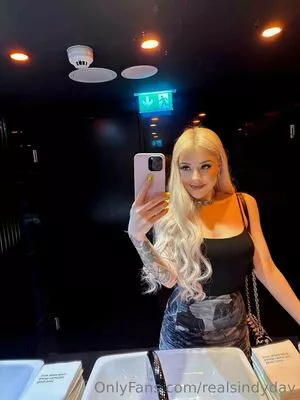 realsindyday / realsindyy nude photo #0523