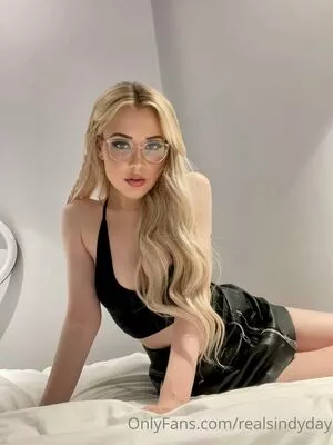 realsindyday / realsindyy nude photo #0570