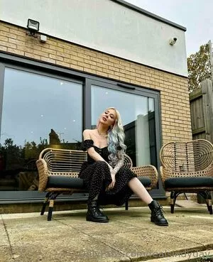 realsindyday / realsindyy nude photo #0586