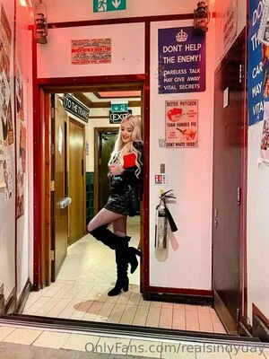 realsindyday / realsindyy nude photo #0631