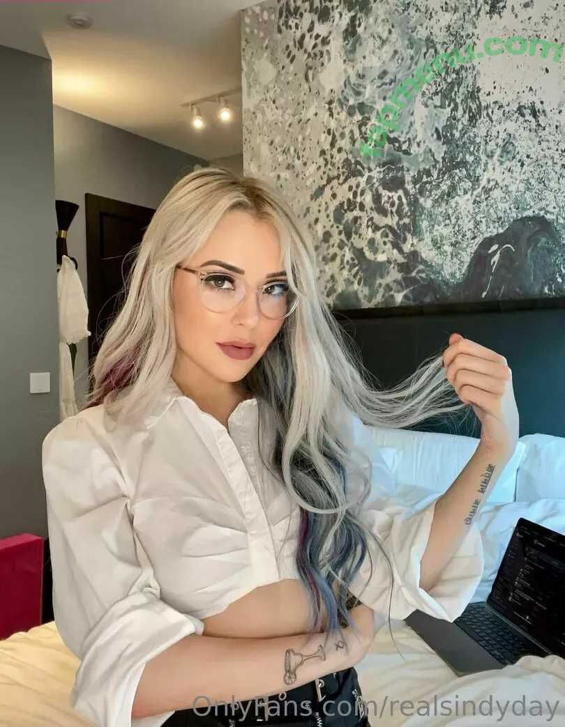 realsindyday nude photo #0184 (realsindyy)