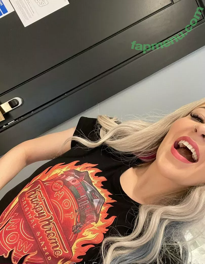 realsindyday nude photo #0308 (realsindyy)