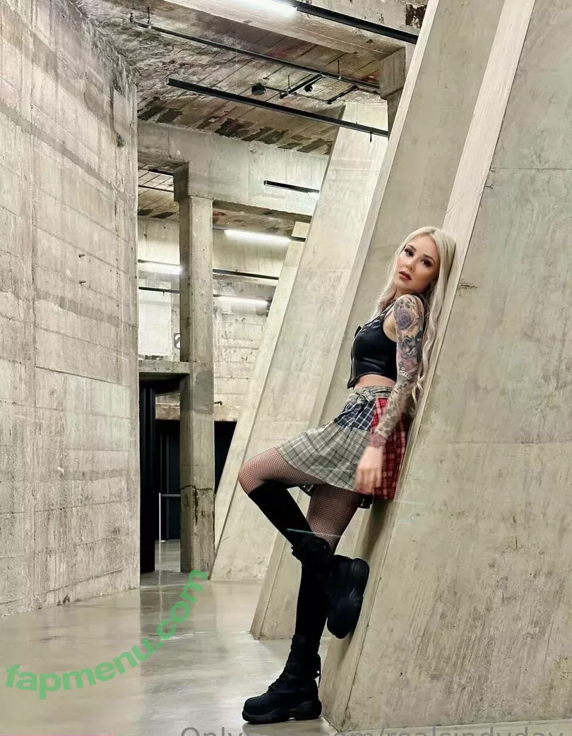 realsindyday nude photo #0510 (realsindyy)