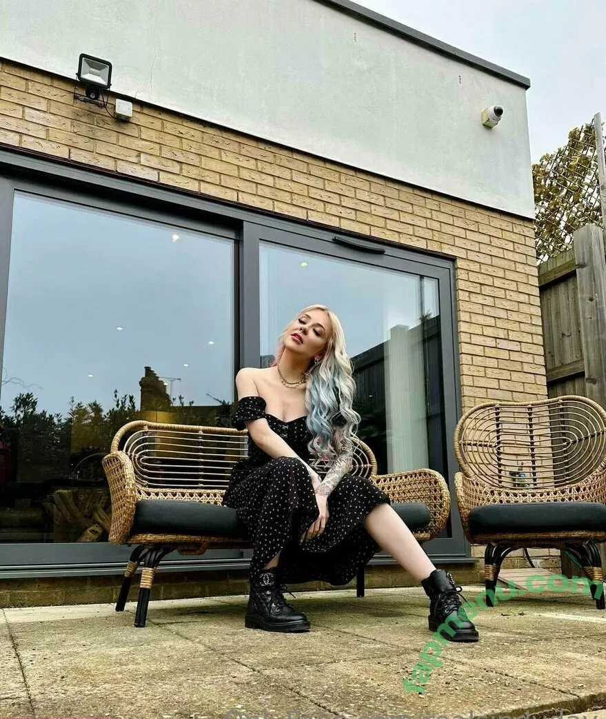 realsindyday nude photo #0586 (realsindyy)