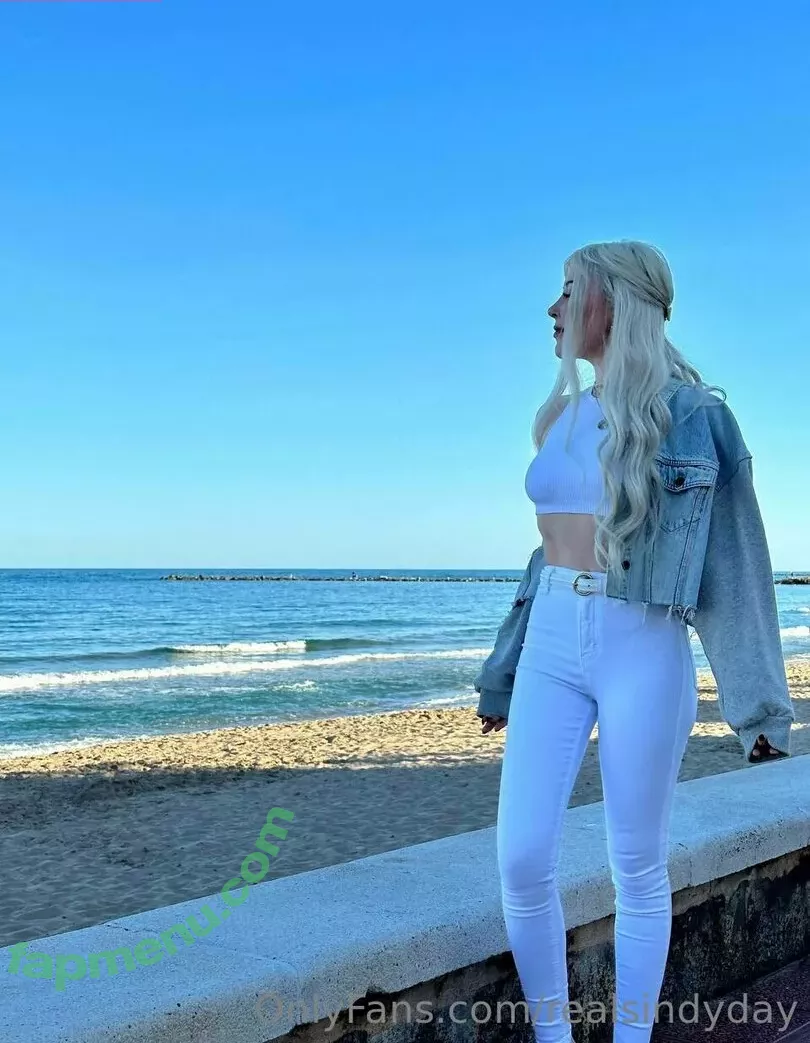 realsindyday nude photo #0624 (realsindyy)