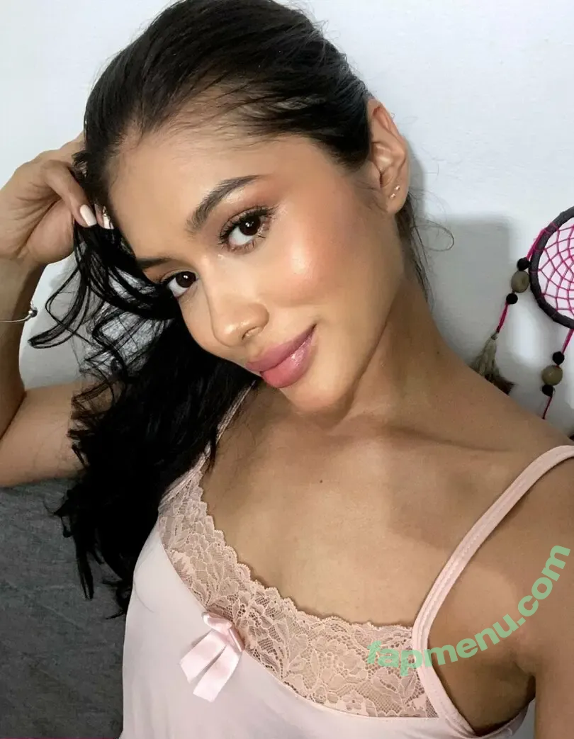 realvioletaacosta nude photo #0028 (realvioleta_acosta)