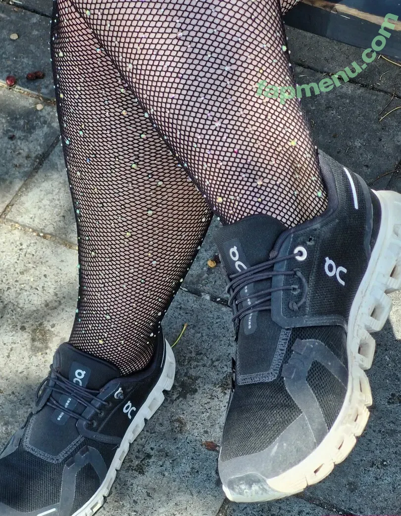 reastraumfuesschen nude photo #0013 (reastraumfuesschen)