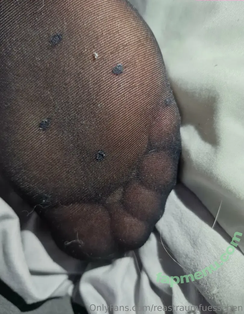 reastraumfuesschen nude photo #0014 (reastraumfuesschen)