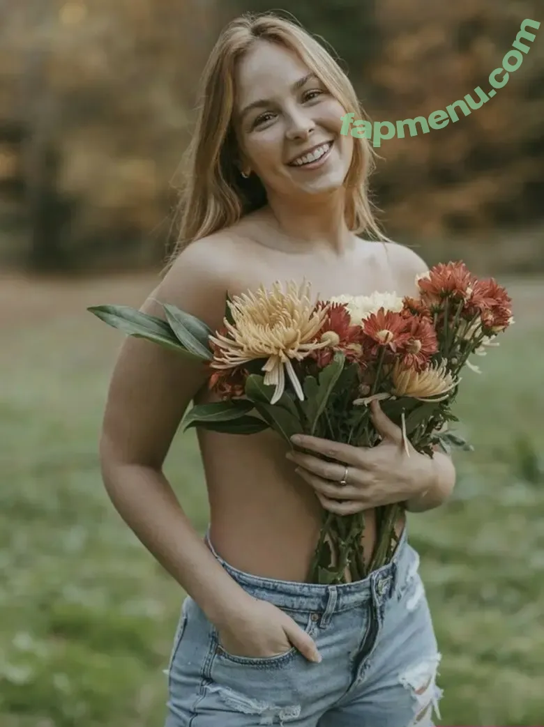 Rebastar nude photo #0020 (taterrtot22)