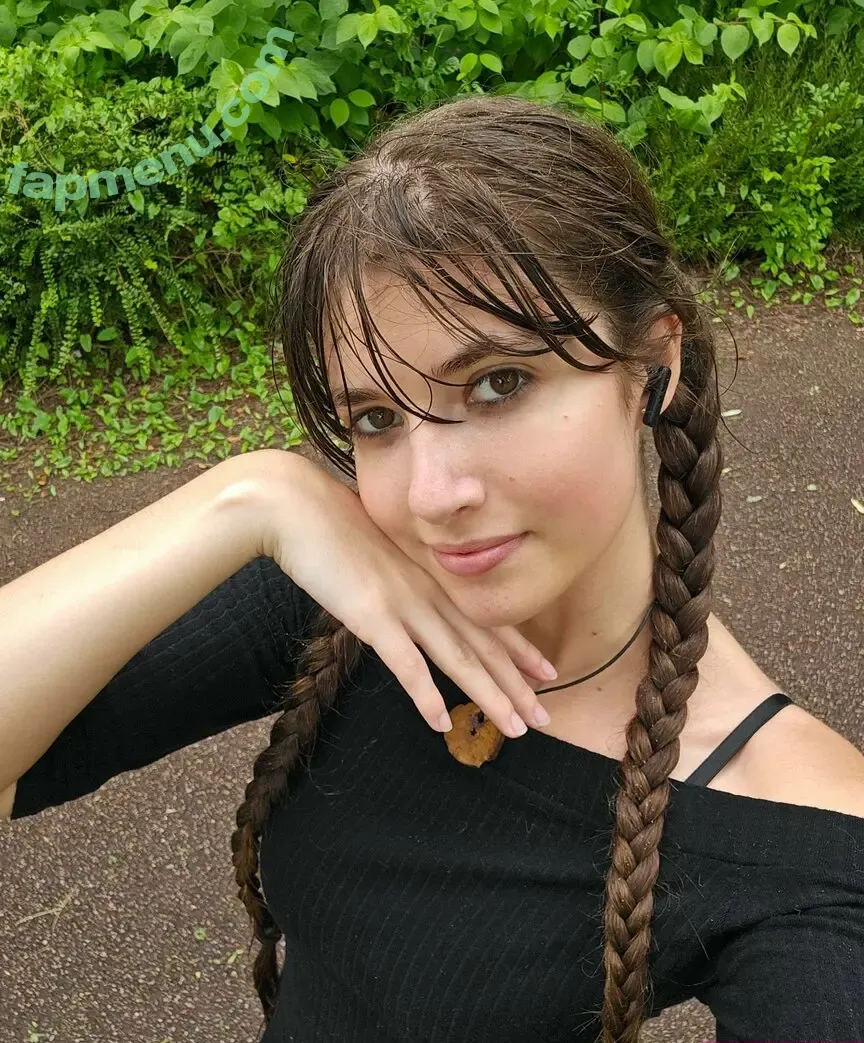 Rebberoonie nude photo #0007 (Rebberoonie)