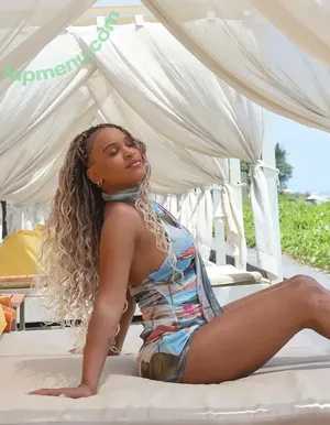 Rebeca Andrade / rebecarandrade nude photo #0149