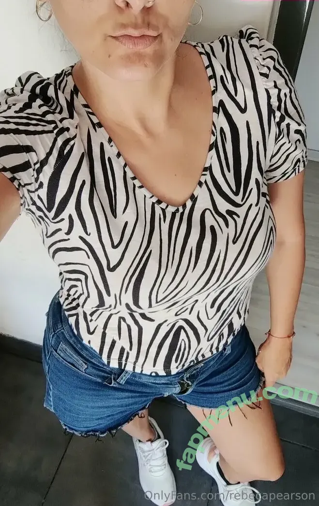 rebecapearson nude photo #0011 (1rebeccapearson)
