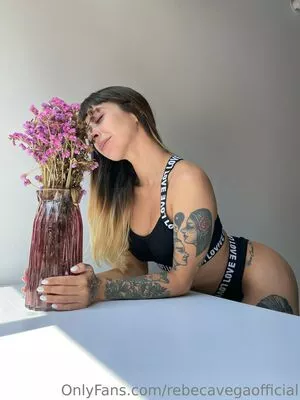 rebecavegaofficial / rebecavegaoff nude photo #0061