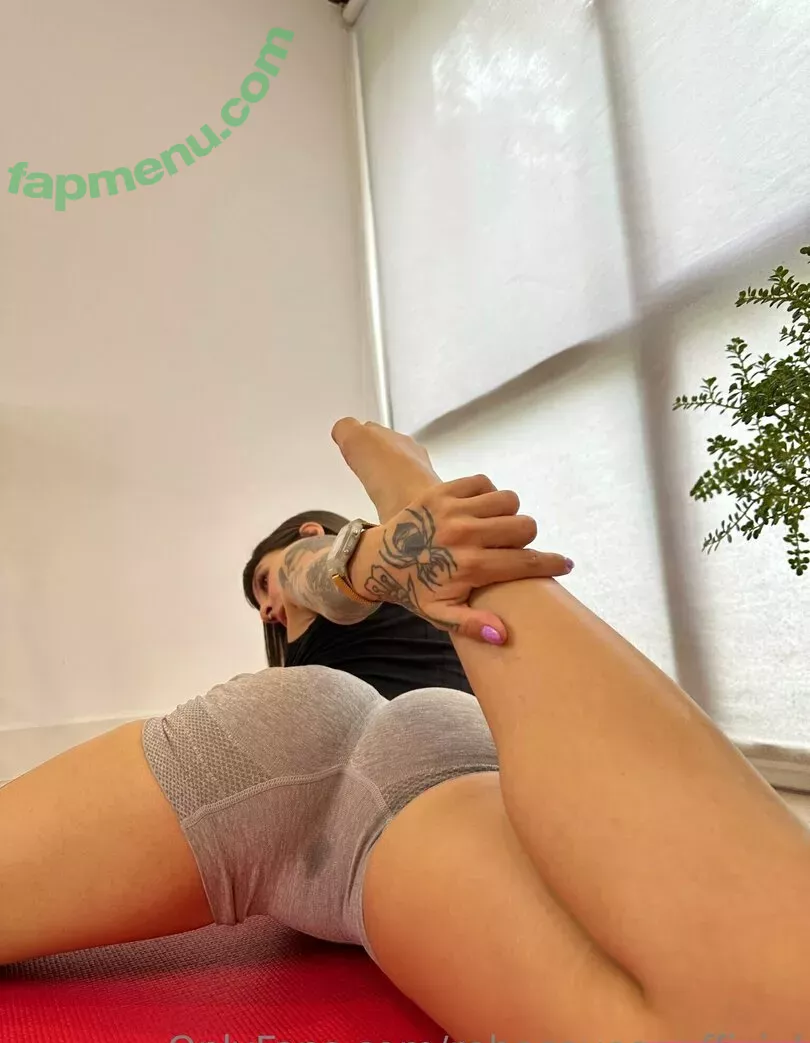 rebecavegaofficial nude photo #0107 (rebecavegaoff)