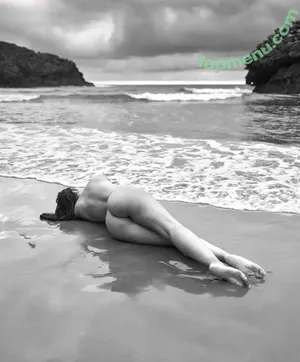 Rebecca Bagnol / _rebeccabagnol / bagnolrebecca / rebeccabagnolcolombia nude photo #0715