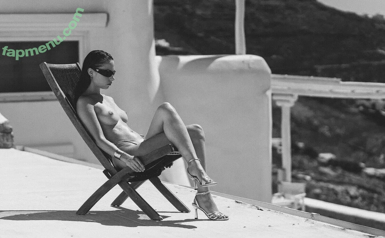 Rebecca Bagnol nude photo #0263 (_rebeccabagnol / bagnolrebecca)