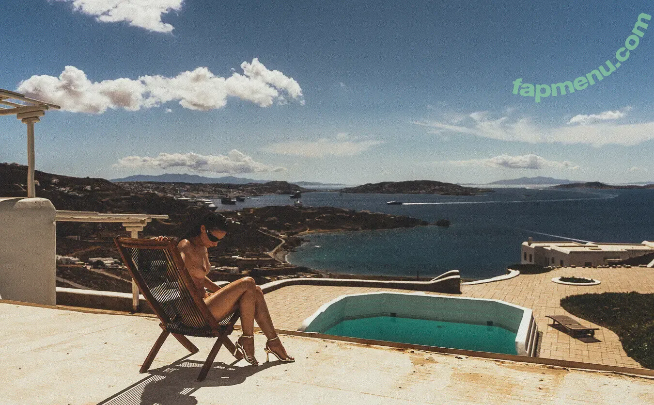 Rebecca Bagnol nude photo #0266 (_rebeccabagnol / bagnolrebecca)