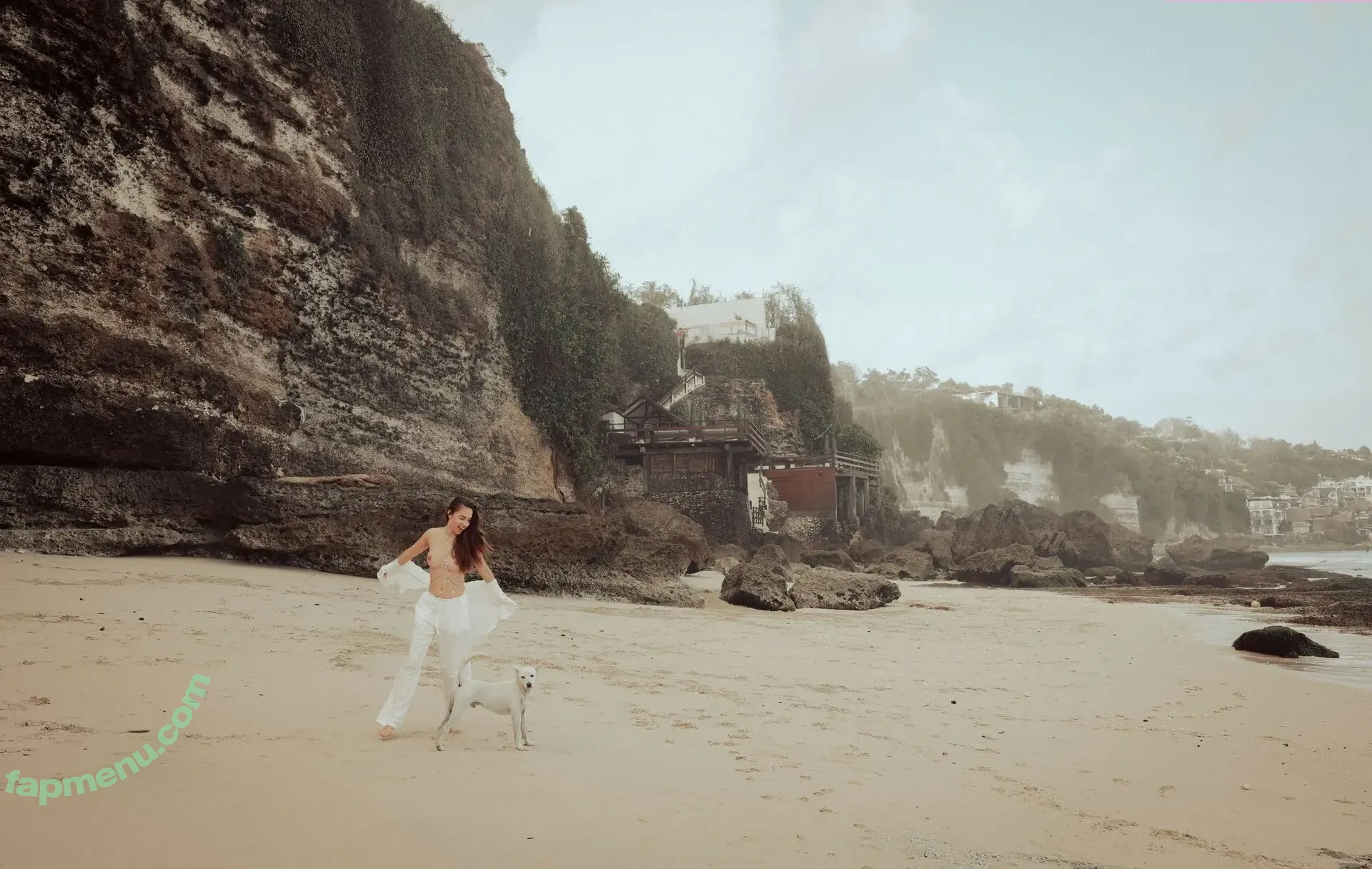 Rebecca Bagnol nude photo #0285 (_rebeccabagnol / bagnolrebecca)