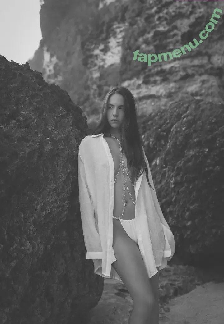 Rebecca Bagnol nude photo #0306 (_rebeccabagnol / bagnolrebecca / rebeccabagnolcolombia)