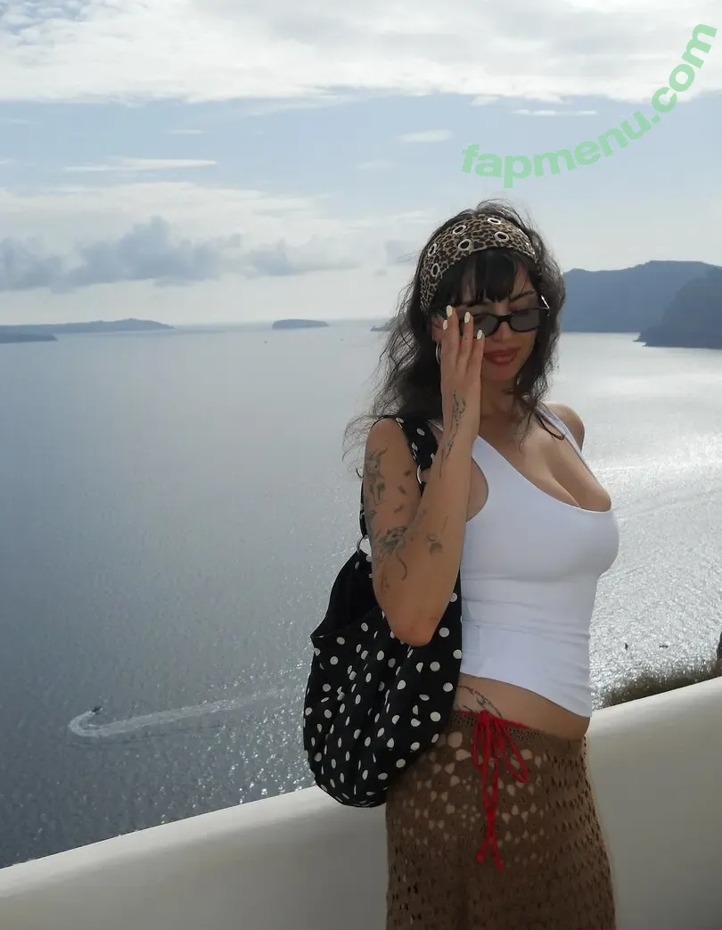 rebecca_black nude photo #0045 (MsRebeccaBlack / rebeccasharon)