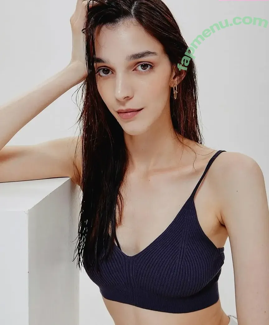 Rebecca Camara nude photo #0003 (model.becca)