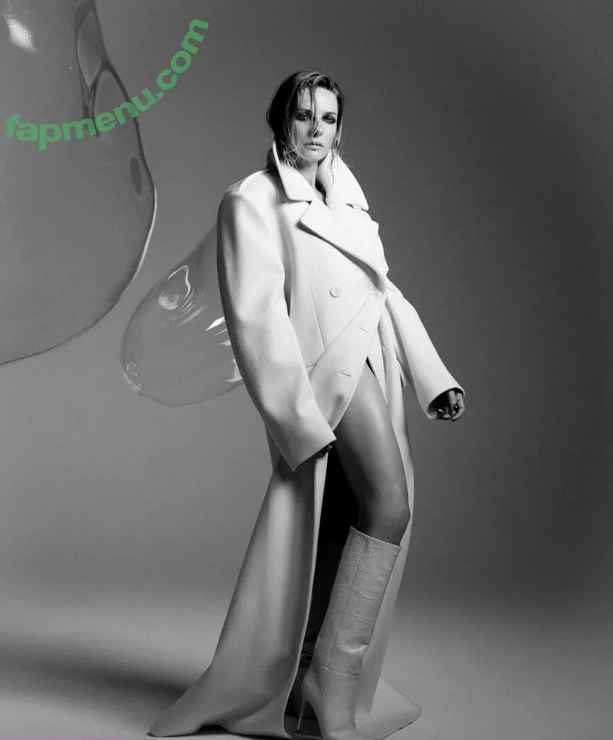 Rebecca Ferguson nude photo #0104 (officialrebeccaferguson)