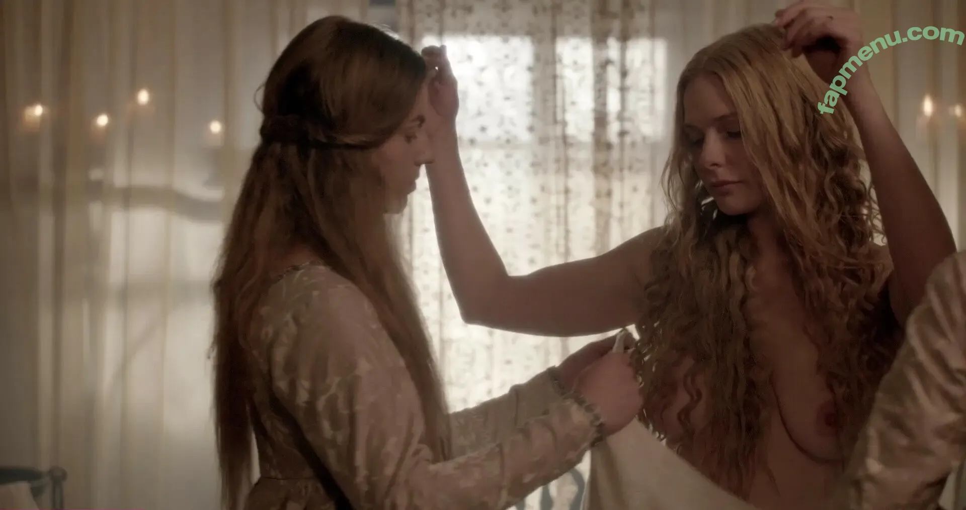 Rebecca Ferguson nude photo #0696 (rebecca_ferguson / rebeccaferguson)