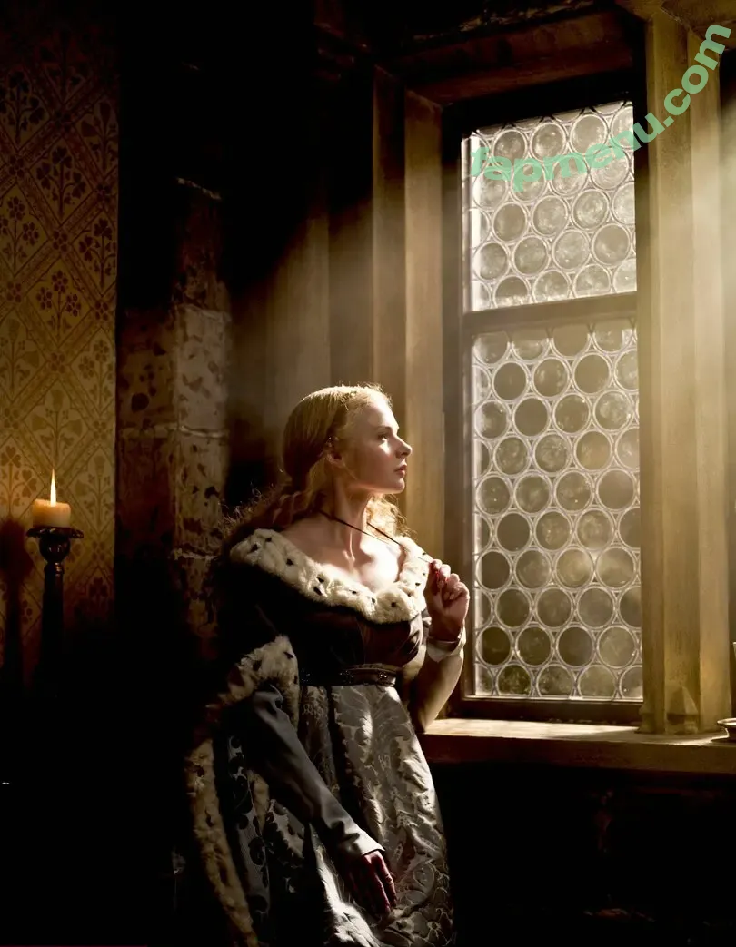 Rebecca Ferguson nude photo #0701 (rebecca_ferguson / rebeccaferguson)